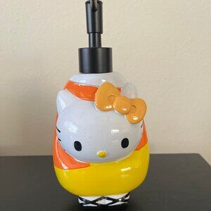 Sanrio Hello Kitty Halloween Candy Corn Soap Lotion Dispenser New